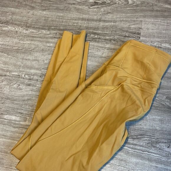 Lululemon Fast and Free High-Rise Tight Non-Reflective Brushed Nulux - Picture 4 of 5